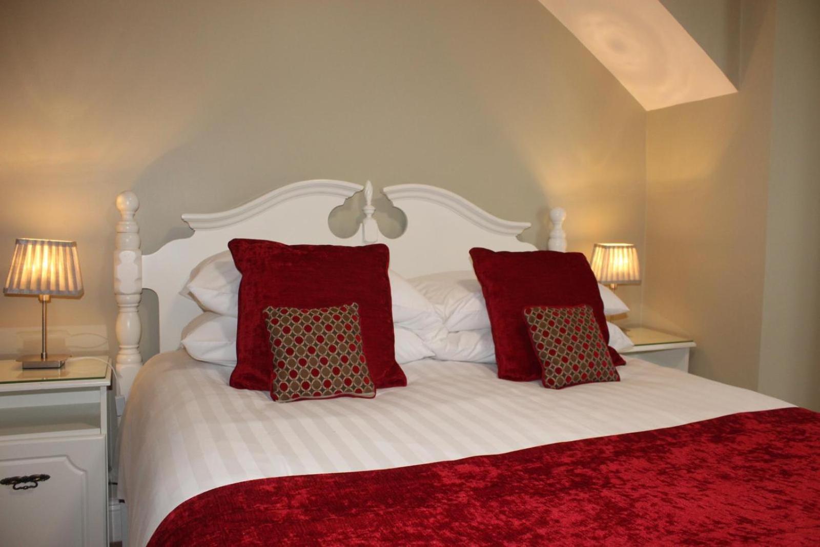 Aran View Country House And Lodge ดูลิน ภายนอก รูปภาพ